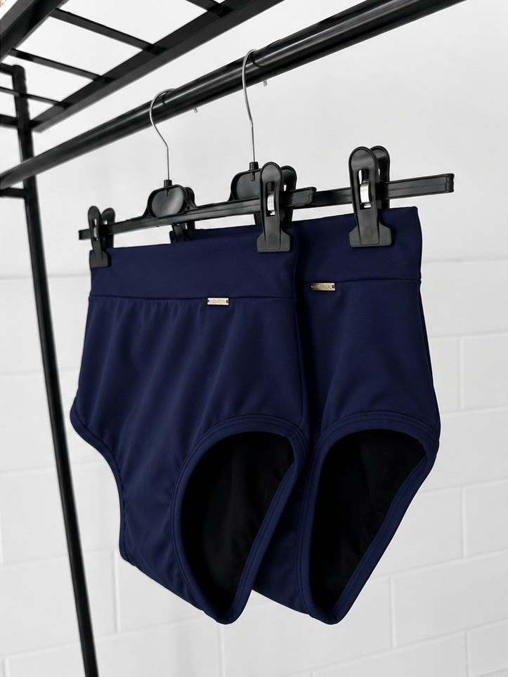 Culotte menstruelle – XS & S - Taille: XS = 32 - 34 | Couleur: Bleu nuit
