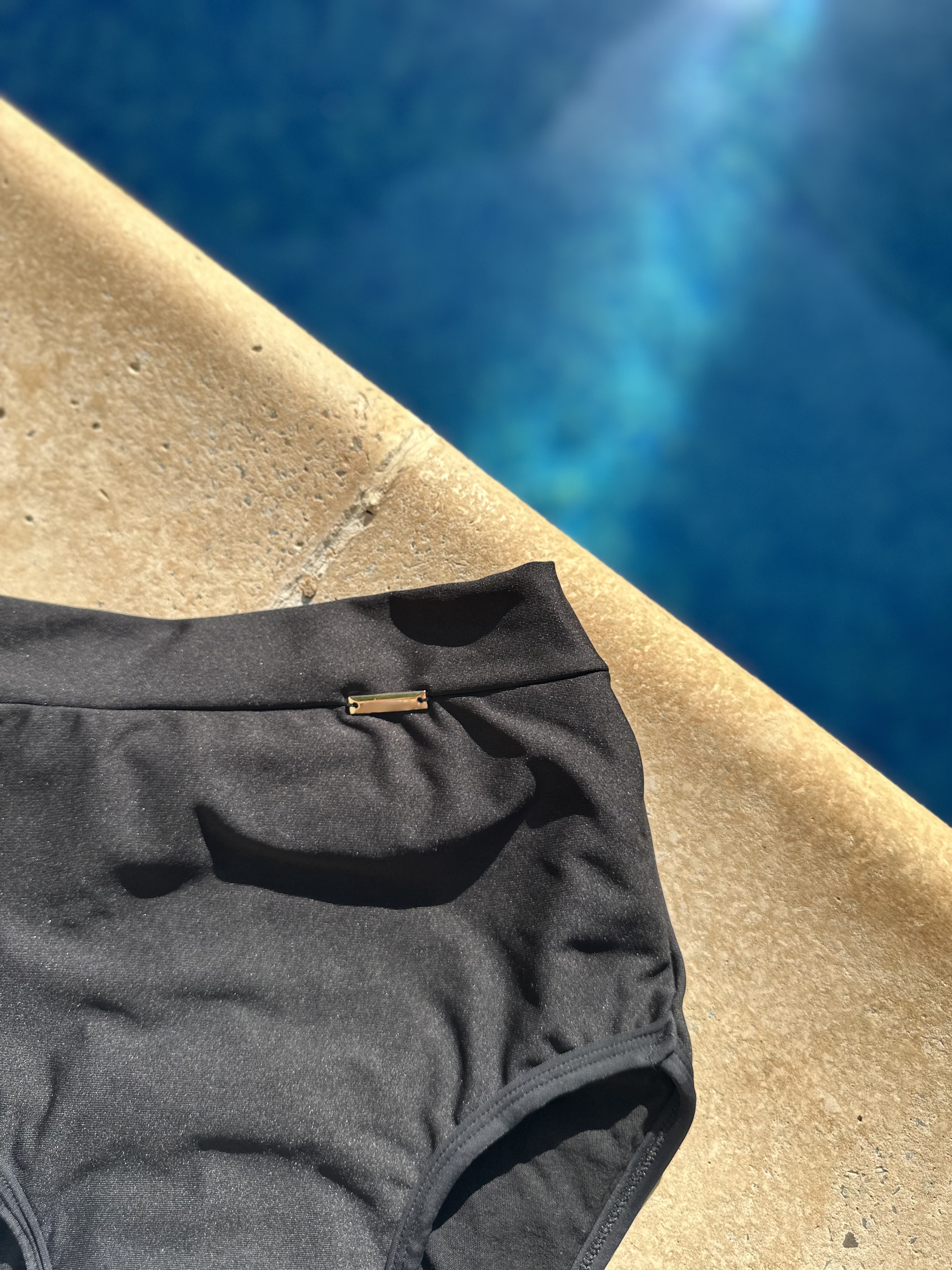 Culotte maillot  - Taille: L = 42 - 44 | Couleur: Noir 
