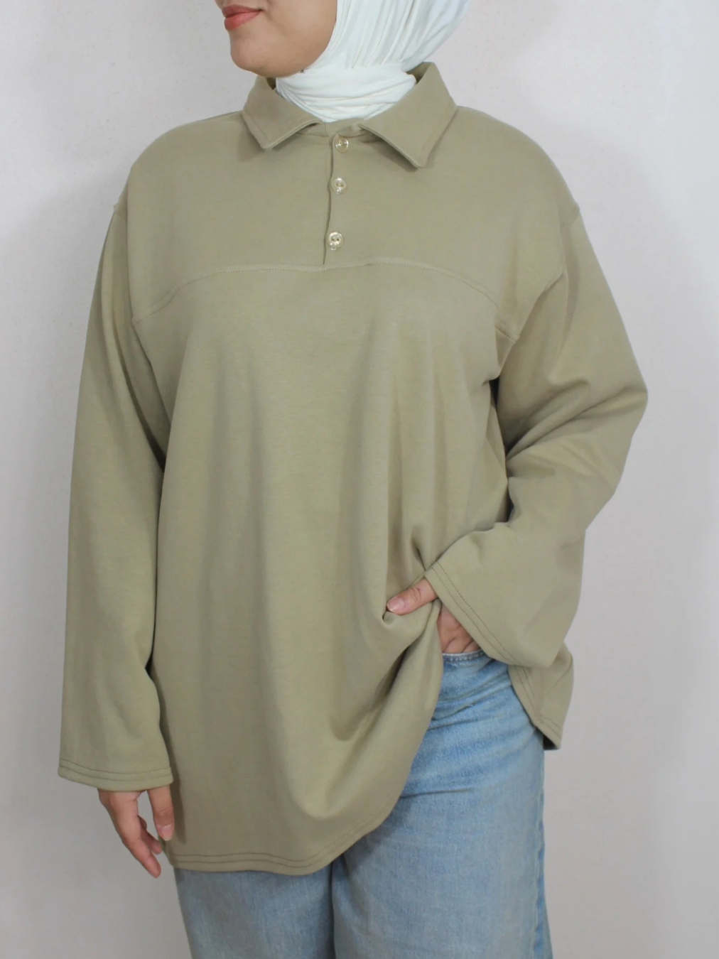 Polo modeste à boutons 